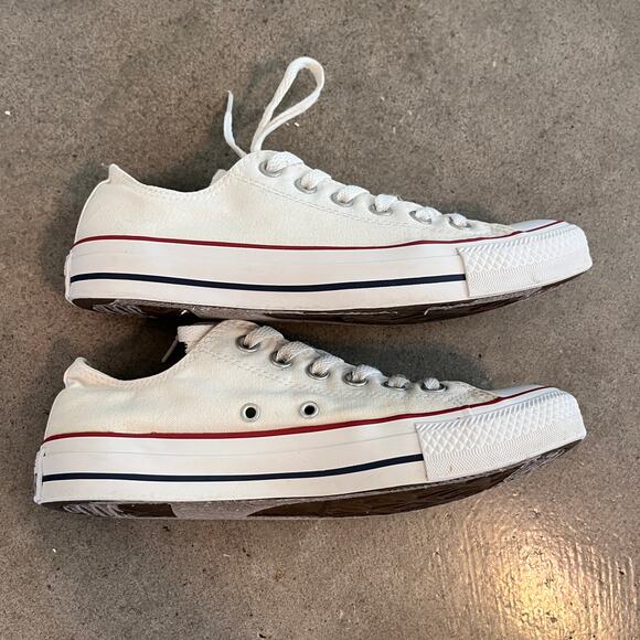 Converse  chuck taylor all star low top white canvas women size 8 sneaker shoes - Picture 7 of 13